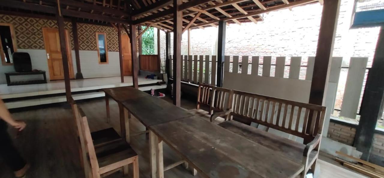 Homestay Kurnia Bantul Exterior foto